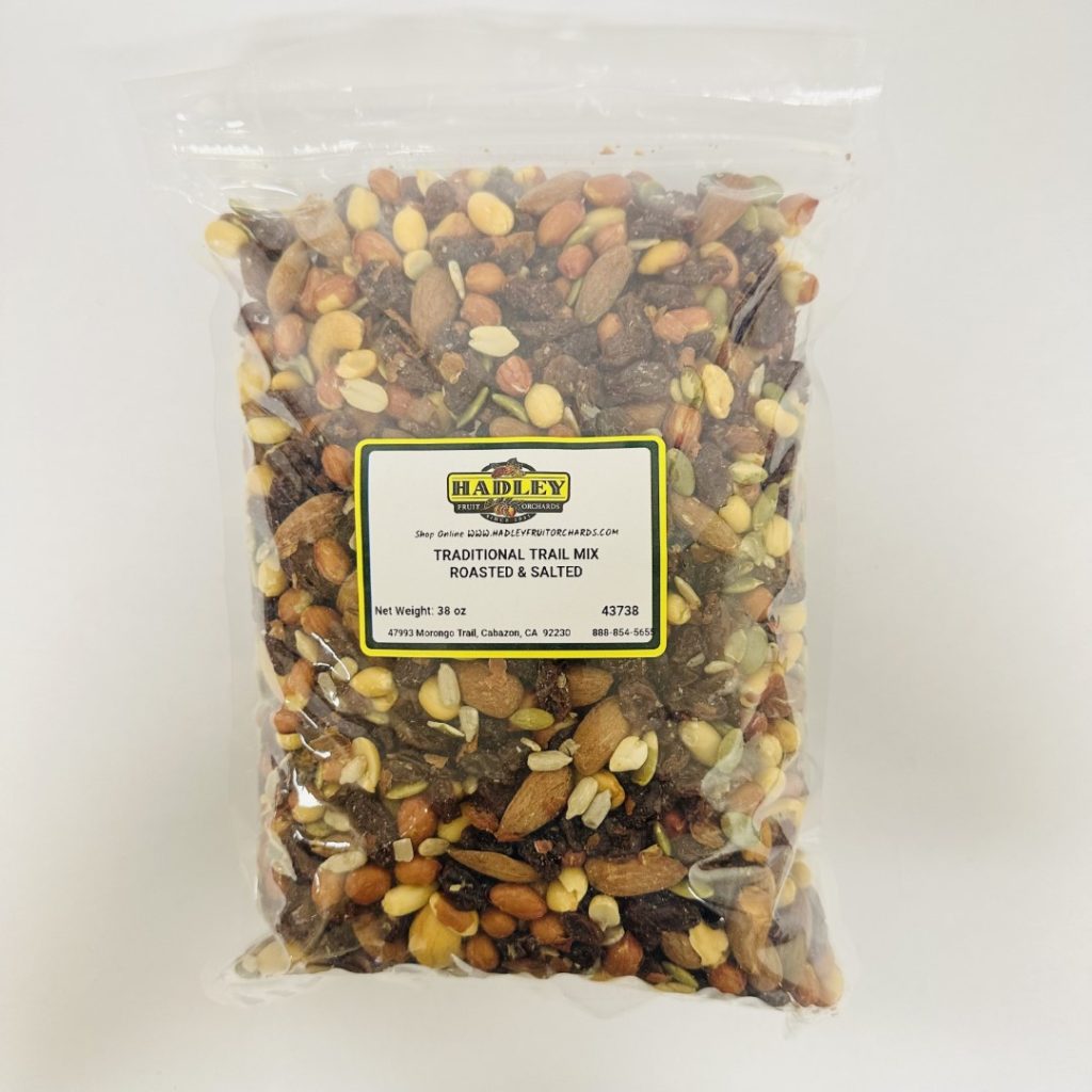 Traditional Trail Mix R&S 38oz
